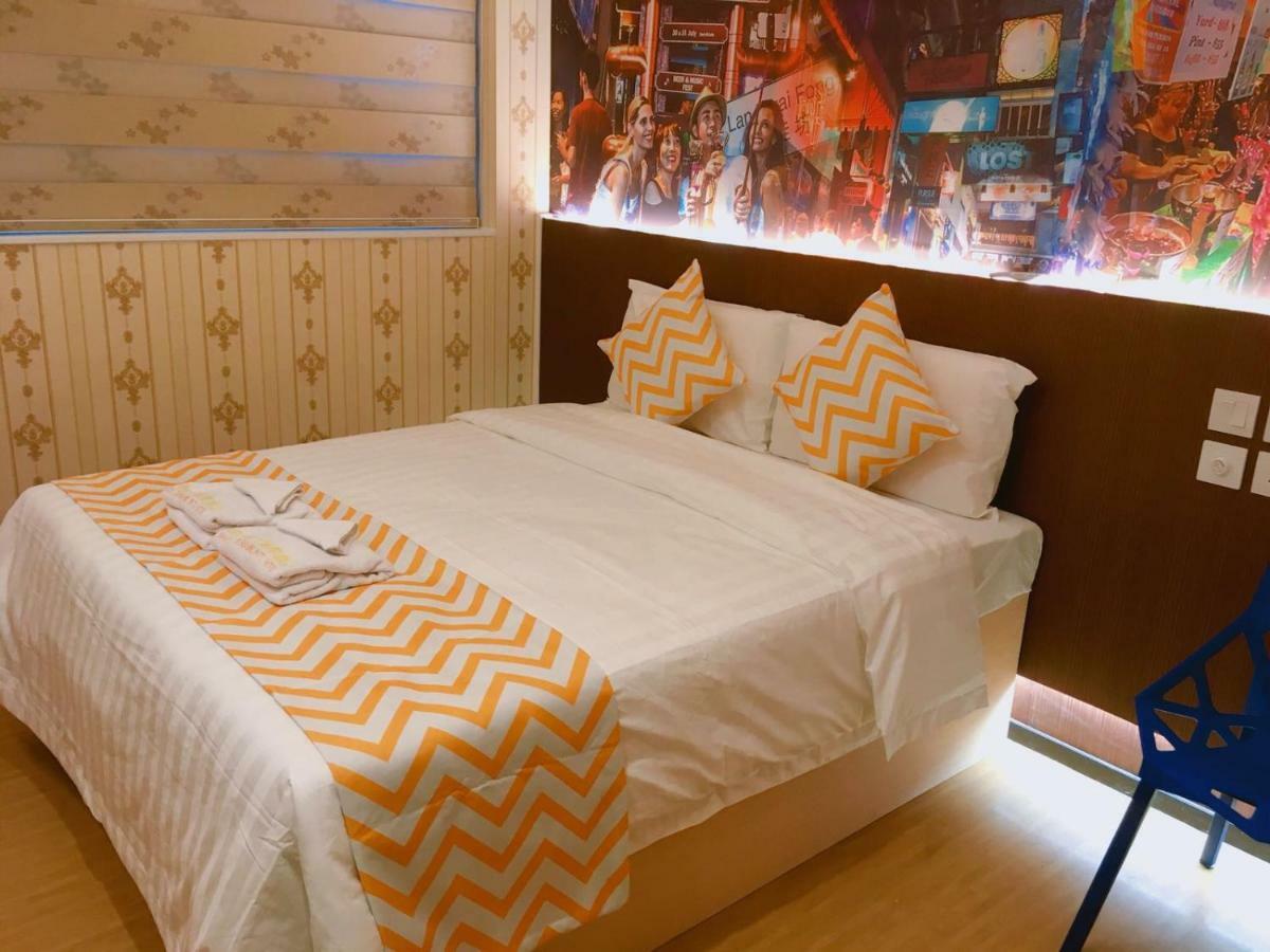 Whole Sunshine International Hotel Hong Kong Exterior photo