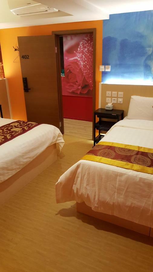 Whole Sunshine International Hotel Hong Kong Exterior photo