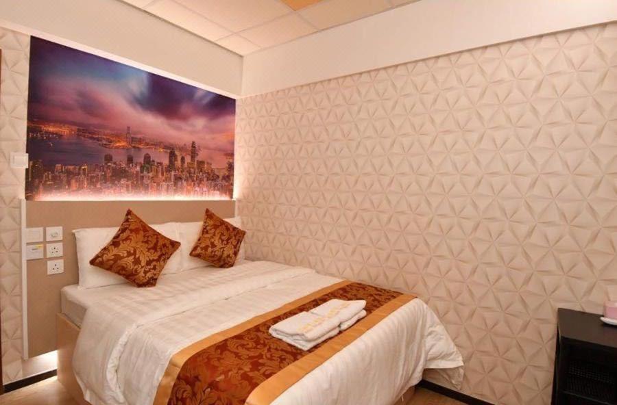 Whole Sunshine International Hotel Hong Kong Exterior photo